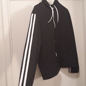 Sporty black hoodie